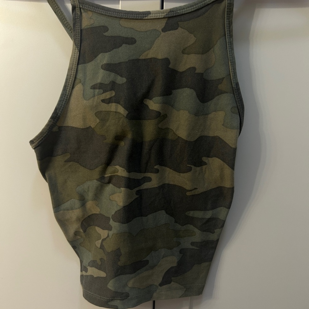 Green and Brown Fitted Sleeveless Tank Top